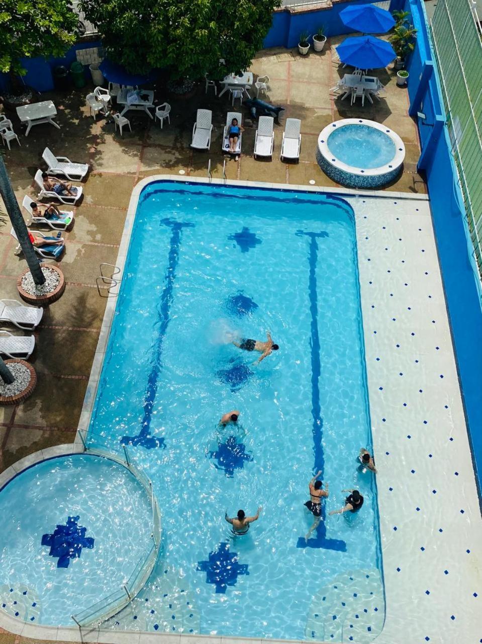 Zahira Hotel Melgar Kültér fotó